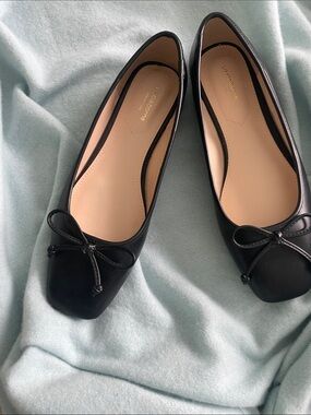 Tory Burch Black Square-Toe Ballet Flats with Bow Accent